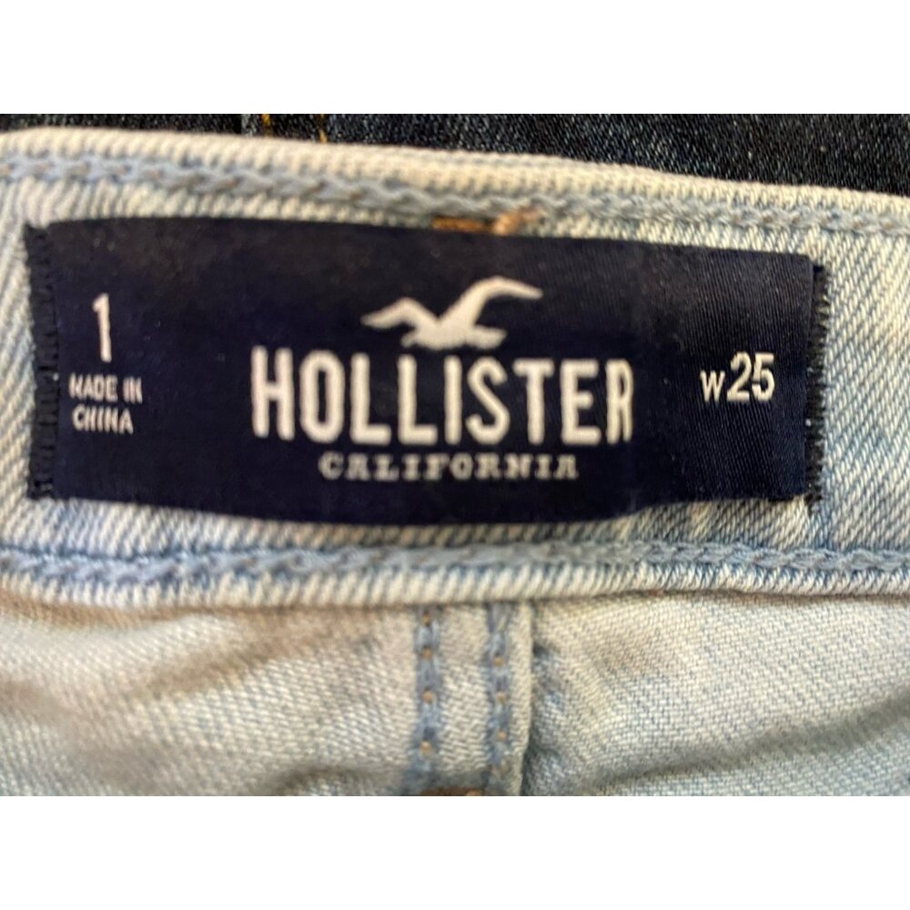 Hollister Women's Jr Size 1 Blue Shorts 28X2” Distressed Stretch Jean - Picture 6 of 10